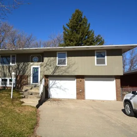 Buy this 4 bed house on 1898 12 1/2 Street Southwest in Minot, ND 58701