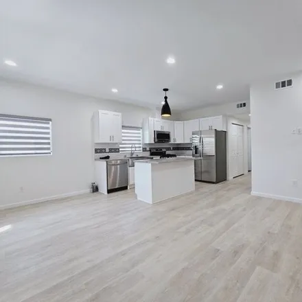 Rent this 2 bed house on West 8th Street in Los Angeles, CA 90006