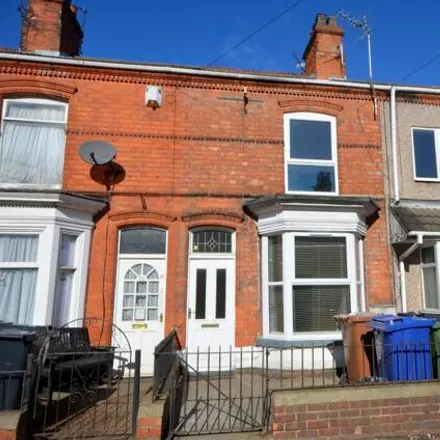 Rent this 2 bed townhouse on 56 Bentley Street in Cleethorpes, DN35 8DN