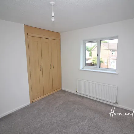 Rent this 2 bed apartment on Oakridge in Cardiff, CF14 9BW