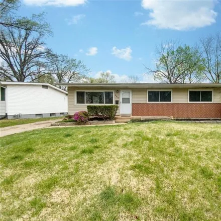 Buy this 3 bed house on 805 Borgia Lane in Florissant, MO 63031