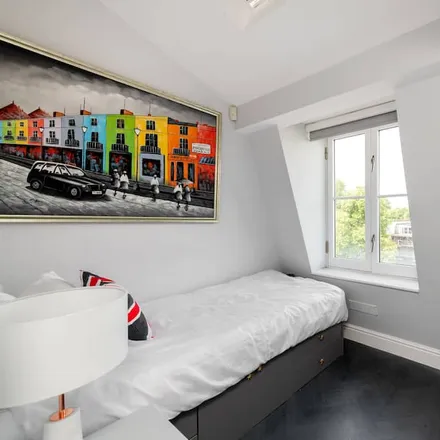 Image 5 - London, SW7 5EL, United Kingdom - Apartment for rent