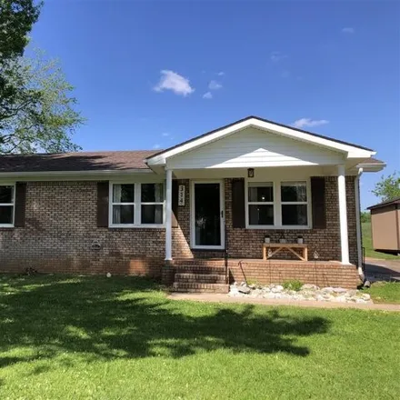 Buy this 3 bed house on 338 East Gallatin Street in Adairville, Logan County