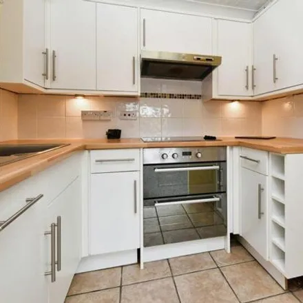 Image 3 - The Grove, Witham, CM8 2TQ, United Kingdom - Apartment for sale