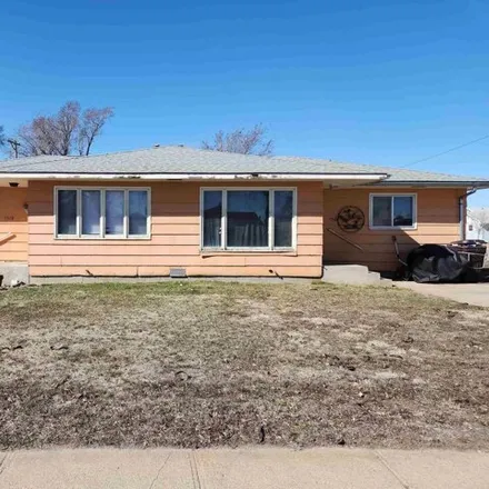 Buy this 4 bed house on 135 West 16th Street in Cozad, NE 69130