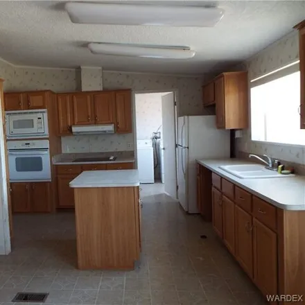 Image 9 - 18830 Queen Drive, Dolan Springs, Mohave County, AZ 86441, USA - Apartment for sale