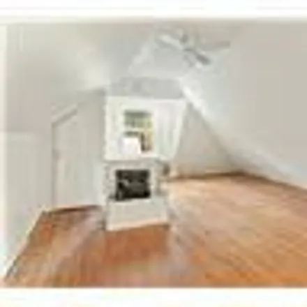 Image 7 - 310 Chatterton Parkway, City of White Plains, NY 10530, USA - House for sale