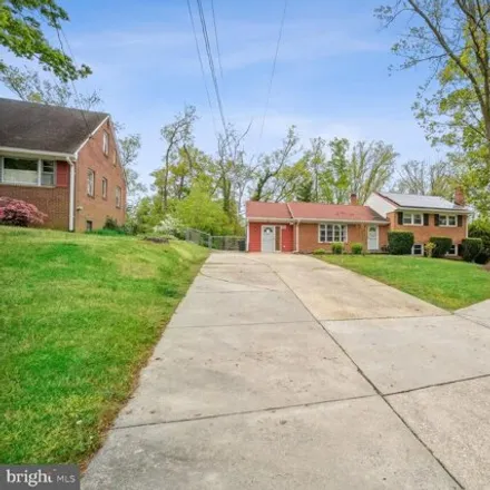 Image 4 - 2015 Forest Dale Drive, Hillandale, Montgomery County, MD 20903, USA - House for sale