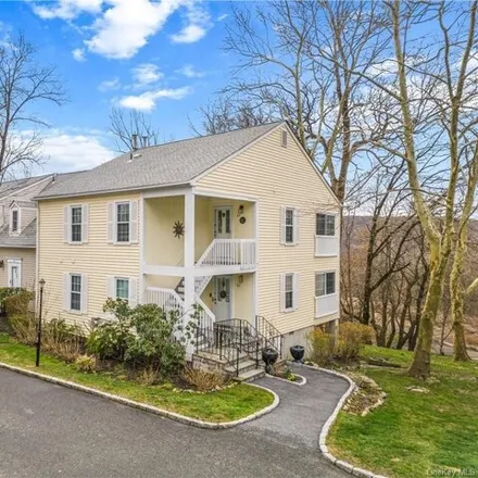 Buy this 1 bed condo on 80 Carrollwood Drive in Village of Tarrytown, NY 10591