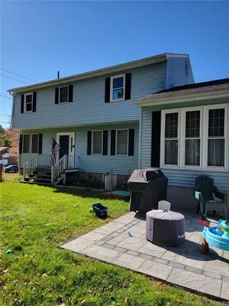 Buy this 3 bed house on 5 Mount Vernon Avenue in Watertown, CT 06779