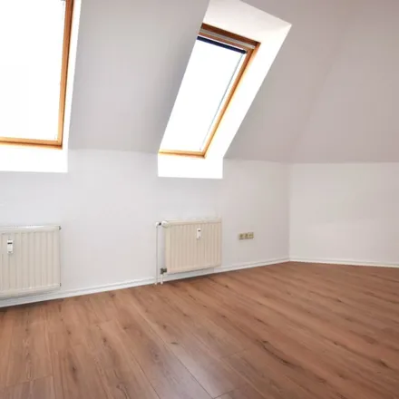 Rent this 3 bed apartment on Breunsdorfer Weg 14 in 04552 Plateka Borna, Germany