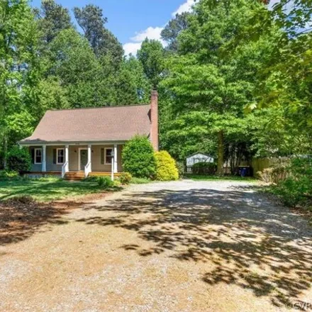 Image 1 - 10749 Old Centralia Road, Chester, VA 23831, USA - House for sale