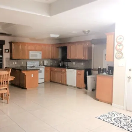 Image 5 - 7499 Golf Drive, Enchanted Valley Ranch Colonia, Hidalgo County, TX 78572, USA - House for sale