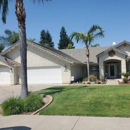 Buy this 4 bed house on 1335 South Rio Vista Street in Visalia, CA 93292