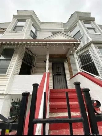 Buy this 6 bed house on 1049 Trinity Ave in New York, 10456
