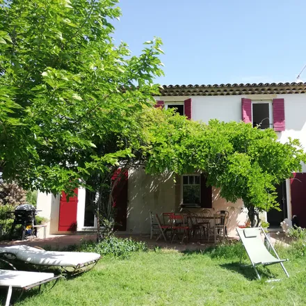 Rent this 3 bed house on 110g Route de la Calade in 13510 Éguilles, France