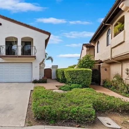 Buy this 3 bed house on 639 Concerto Glen in Escondido, CA 92025