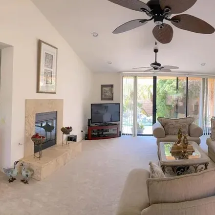 Image 5 - 399 West Dominguez Road, Palm Springs, CA 92262, USA - Apartment for rent