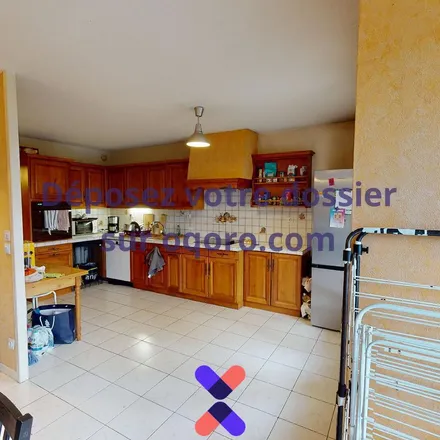 Rent this 3 bed apartment on 37 Rue Général Mangin in 38100 Grenoble, France
