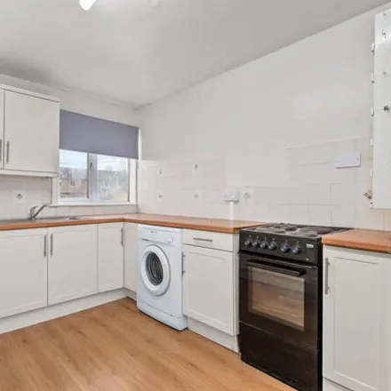 Image 2 - Anderson Place, Borestone, Stirling, FK7 9HR, United Kingdom - Apartment for sale