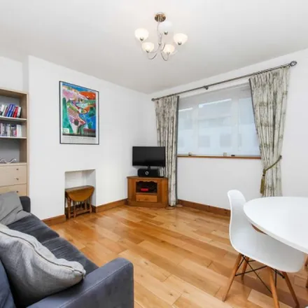 Rent this 1 bed apartment on Wyatt House in Frampton Street, London