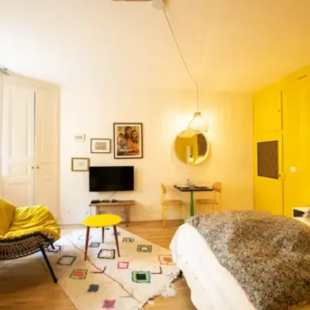 Rent this studio apartment on 36 Cours Aristide Briand in 69300 Caluire-et-Cuire, France