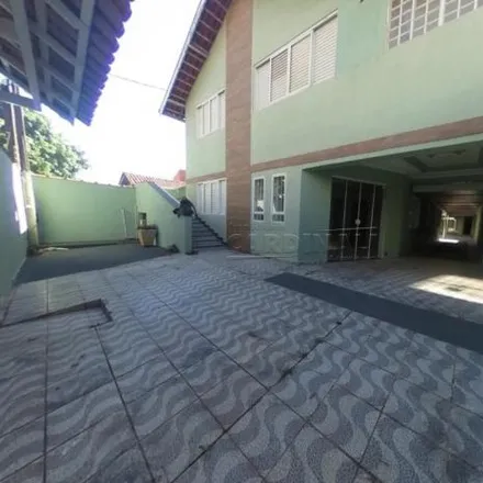 Rent this 7 bed house on Rua São Paulo in Vila Elisabeth, São Carlos - SP