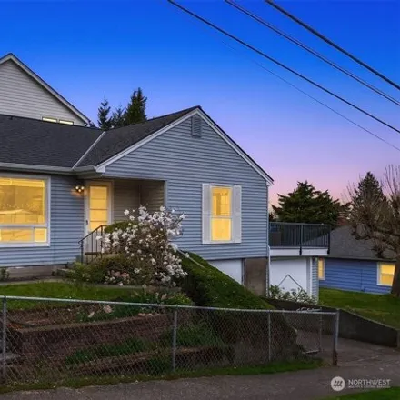 Buy this 2 bed house on 8902 17th Avenue Northeast in Seattle, WA 98115