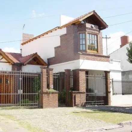 Image 2 - Libertad 1137, Partido de Morón, Haedo, Argentina - House for sale