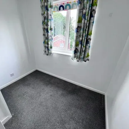 Image 8 - 64 Smithy Wood Crescent, Sheffield, S8 0NT, United Kingdom - Duplex for rent