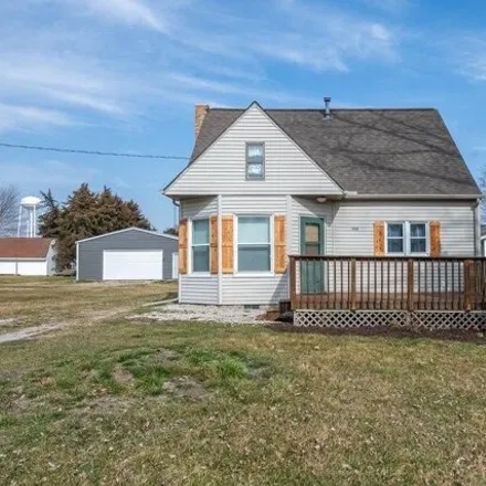 Buy this 3 bed house on 472 East 6th Street in Glasford, Peoria County