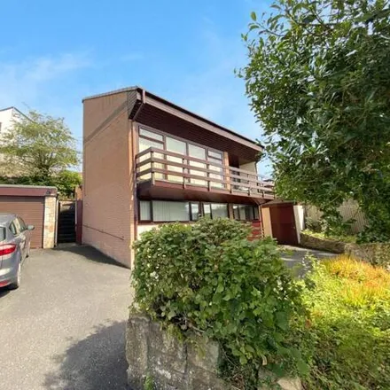 Buy this 4 bed house on Middle Road in Coedpoeth, LL11 3TW