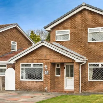 Buy this 4 bed house on Dundee Close in Winwick, WA2 0UL