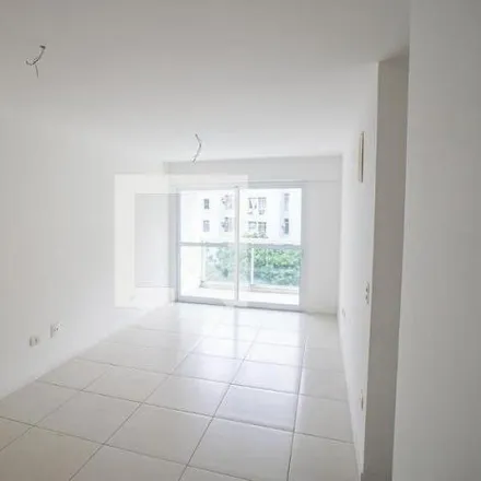 Buy this 3 bed apartment on Rua da Passagem 23 in Botafogo, Rio de Janeiro - RJ