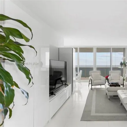 Buy this 2 bed condo on Green Diamond Condominium in 4775 Collins Avenue, Miami Beach