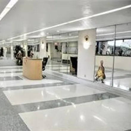 Image 4 - 3080 Voorhies Avenue, New York, NY 11235, USA - Condo for sale