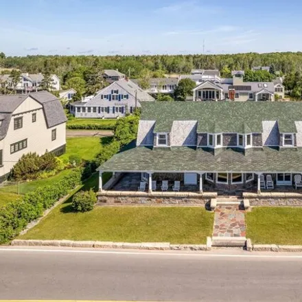 Buy this 7 bed house on 93 Beach Ave in Kennebunk, Maine