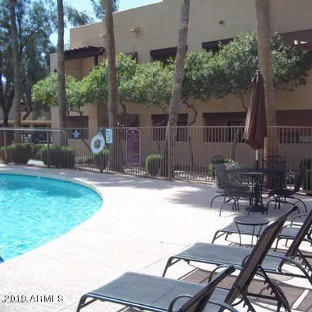 Image 2 - 3356 East Western Canal Service Road, Phoenix, AZ 85042, USA - Apartment for rent