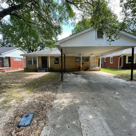 Rent this 3 bed house on 205 Crouch Street in Benton, AR 72019