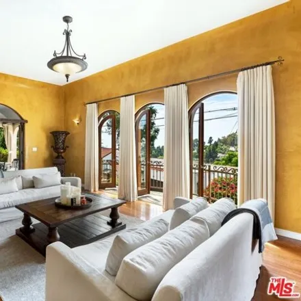 Image 4 - 2616 Rutherford Drive, Los Angeles, CA 90068, USA - House for sale