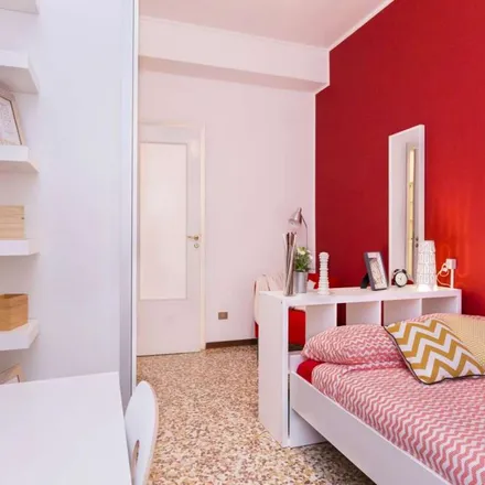 Image 5 - Prossima fermata, Via Melchiorre Gioia, 20125 Milan MI, Italy - Apartment for rent