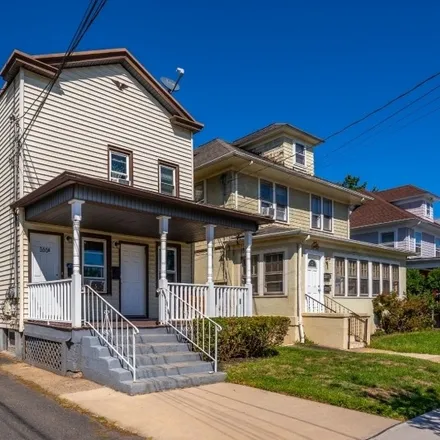 Image 3 - 362 West 2nd Street, Bound Brook, NJ 08805, USA - Townhouse for sale