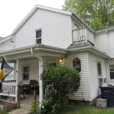 Buy this 5 bed duplex on 511 South Locust Street in Janesville, WI 53548