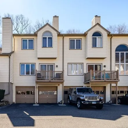 Buy this 2 bed townhouse on 146 Old Brookfield Road in Danbury, CT 06811