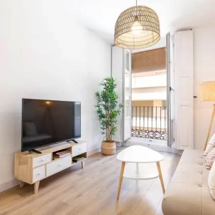 Rent this studio apartment on Falla Plaça de la Reina in Pau i Sant Vicent - Tio Pep, Carrer de Santa Irene