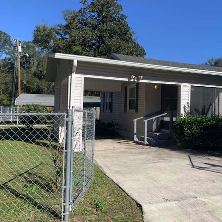 Rent this 3 bed house on 1117 Southeast Putnam Street in Lake CIty, FL 32025