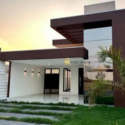Buy this 3 bed house on Avenida Doutor Meirelles in Osmar Cabral, Cuiabá - MT