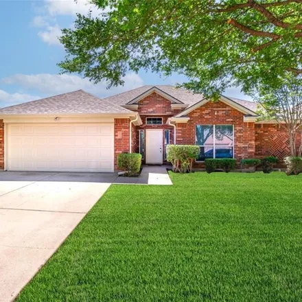 Buy this 4 bed house on 579 Greenvale Court in Saginaw, TX 76179