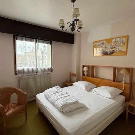 Rent this 2 bed apartment on 85100 Les Sables-d'Olonne