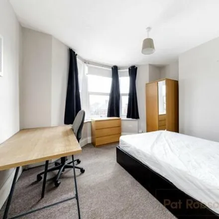 Image 5 - Dinsdale Road, Newcastle upon Tyne, NE2 1DP, United Kingdom - Room for rent